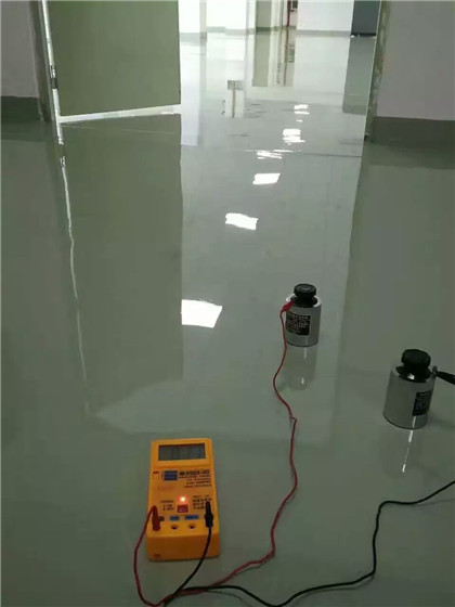 鹰手营子矿 防静电自流平检测